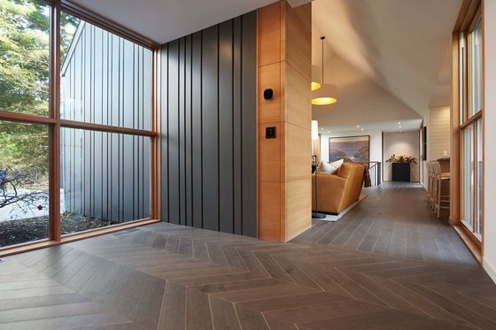 Interior - Laundry for Farmhouse House Plan #901-150 - 4 bed, 3.5 bath