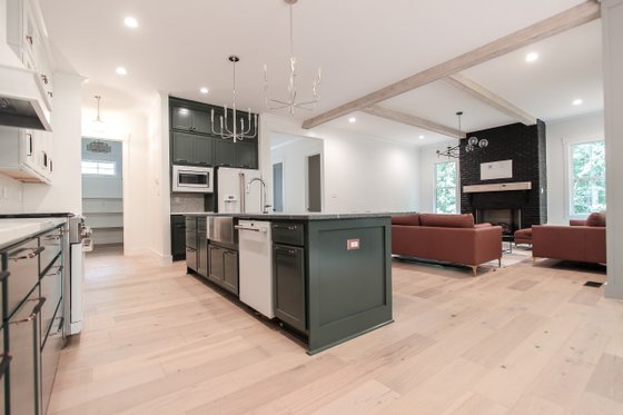 Interior - Kitchen for Traditional House Plan #1080-9 - 5 bed, 4.5 bath