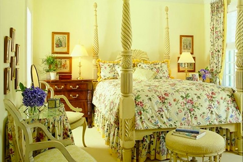 Home Plan - Interior - Bedroom for Colonial House Plan #137-230 - 4 bed, 5 bath