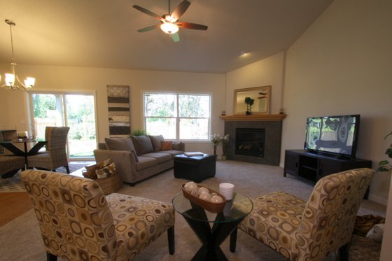 Photo 3 for Ranch House Plan #124-929 - 3 bed, 2 bath