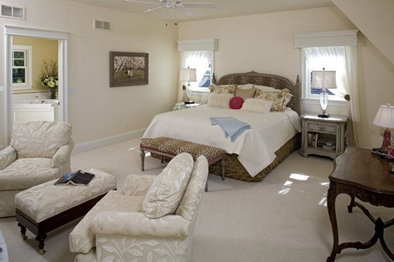 Dream House Plan - Interior - Master Bedroom for Traditional House Plan #56-604 - 4 bed, 4 bath