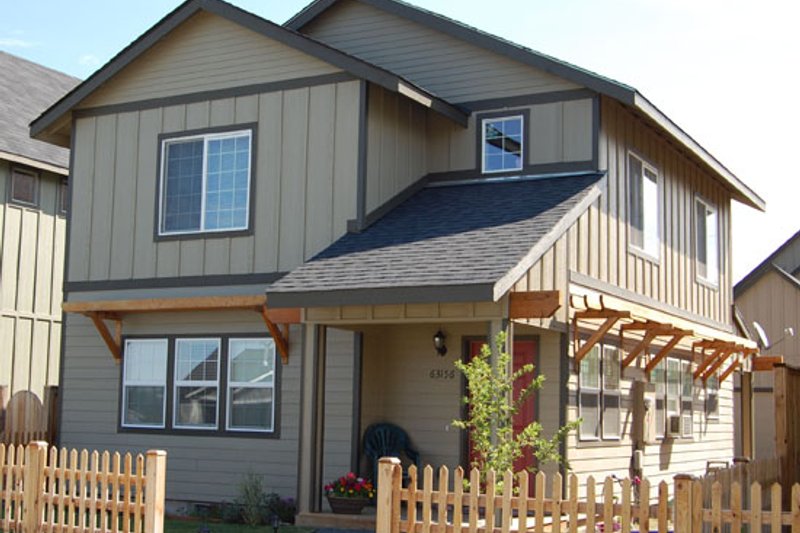 House Design - Craftsman Exterior - Front Elevation Plan #434-19