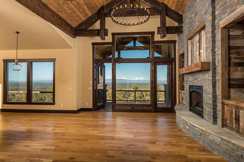 Dream House Plan - Interior - Family Room for Ranch House Plan #895-29 - 3 bed, 3.5 bath