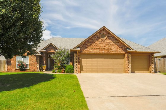 Exterior - Front Elevation for Traditional House Plan #65-447 - 3 bed, 2 bath