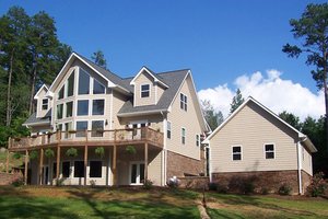 House Plan Design - Country Exterior - Front Elevation Plan #117-301