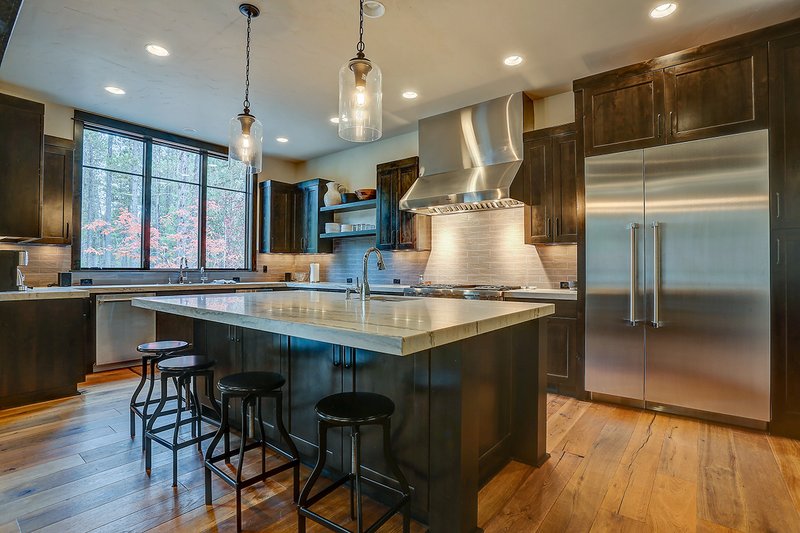 Architectural House Design - Interior - Kitchen for Craftsman House Plan #892-28 - 4 bed, 5.5 bath