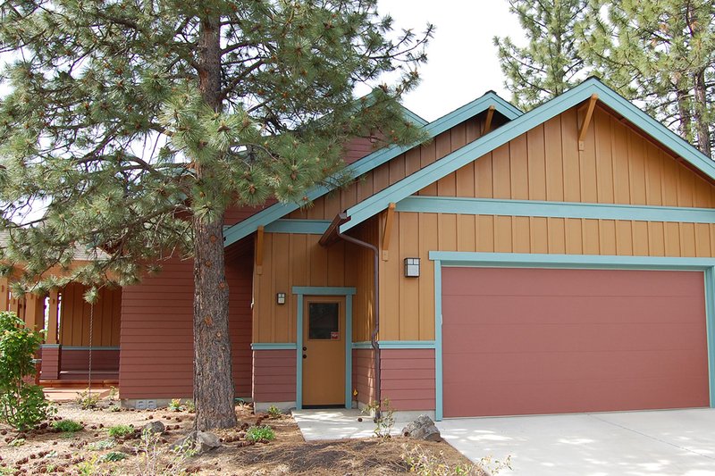 Dream House Plan - Photo 3 for Craftsman House Plan #895-72 - 3 bed, 2 bath
