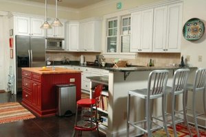 Photo 4 for Craftsman House Plan #424-168 - 4 bed, 2.5 bath