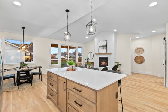 Interior - Kitchen 1 for Farmhouse House Plan #1070-205 - 3 bed, 2 bath