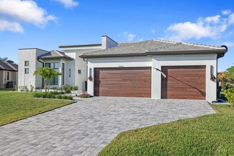 House Blueprint - Exterior - Front Elevation 3 for Contemporary House Plan #930-533 - 3 bed, 3 bath