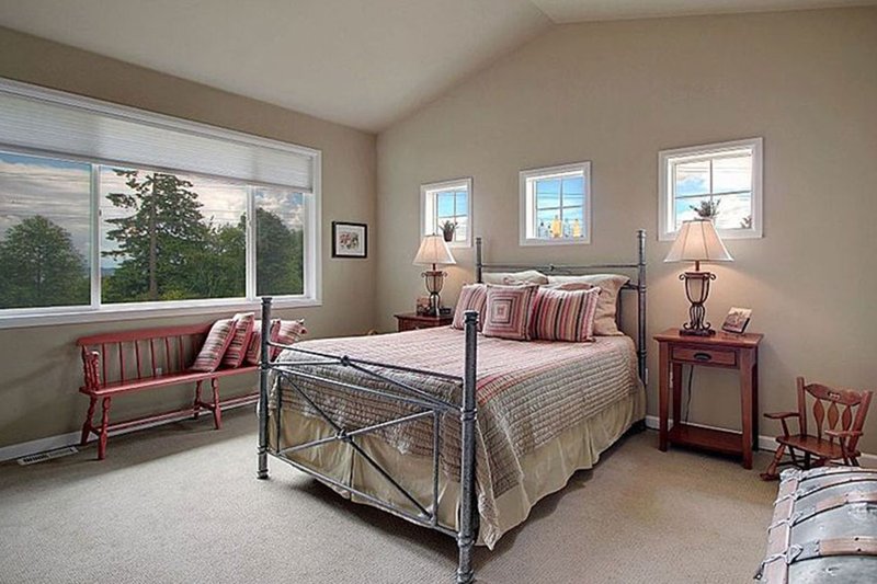 Architectural House Design - Photo 12 for Craftsman House Plan #132-101 - 2 bed, 2 bath