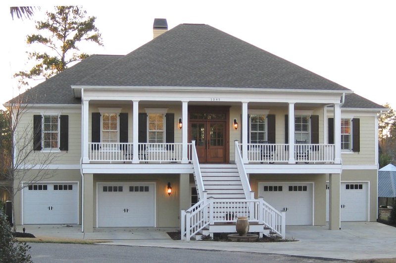 House Blueprint - Country Exterior - Front Elevation Plan #1054-34