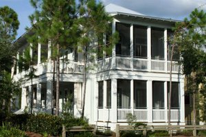 Beach Exterior - Front Elevation Plan #443-4