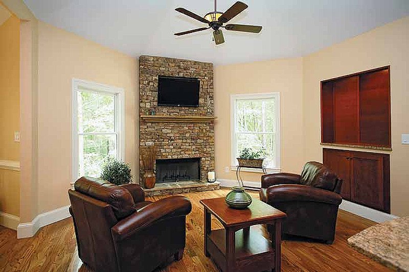 Dream House Plan - Interior - Family Room 1 for Traditional House Plan #56-541 - 3 bed, 3.5 bath