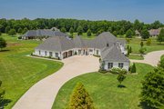 European Style House Plan - 5 Beds 5.5 Baths 5739 Sq/Ft Plan #923-74 
