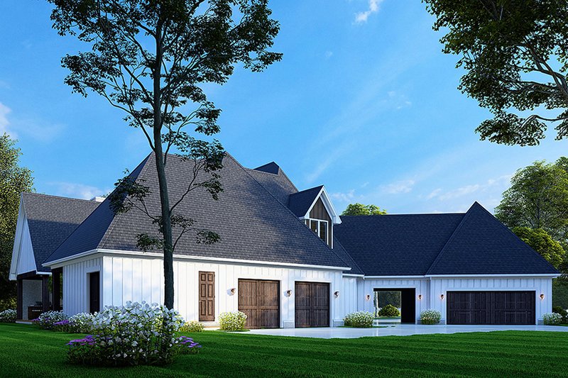 House Blueprint - Exterior - Rear Elevation for European House Plan #923-271 - 6 bed, 6 bath