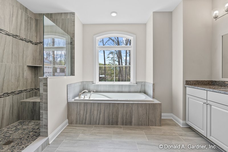Home Plan - Interior - Master Bathroom 1 for Country House Plan #929-818 - 4 bed, 4 bath