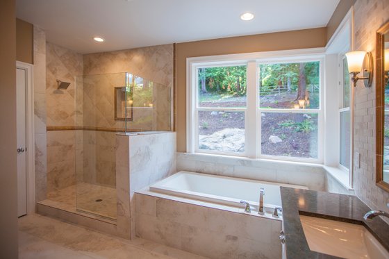 Interior - Master Bathroom 1 for Ranch House Plan #1070-9 - 4 bed, 2.5 bath