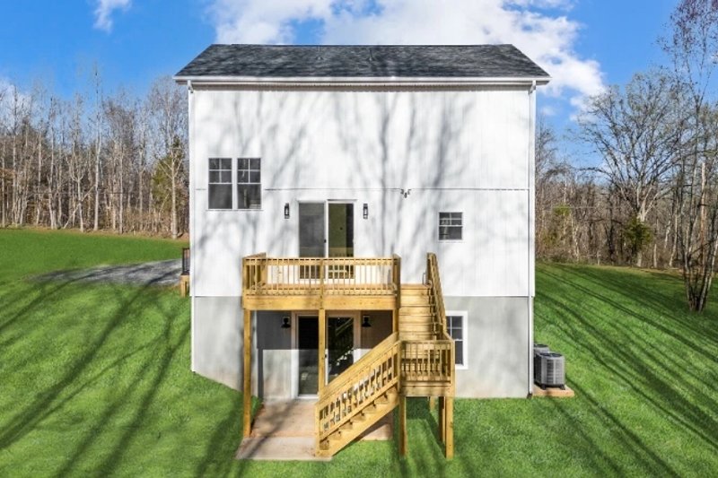 House Blueprint - Exterior - Rear Elevation for Colonial House Plan #1116-56 - 3 bed, 2.5 bath