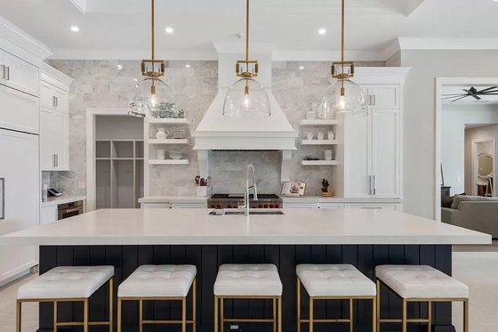 Interior - Kitchen for Contemporary House Plan #548-66 - 5 bed, 5.5 bath