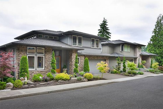 Front view - 3700 square foot Prairie style home