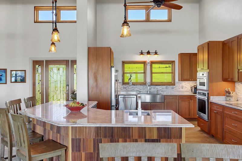 Architectural House Design - Interior - Kitchen for Ranch House Plan #140-149 - 3 bed, 2.5 bath