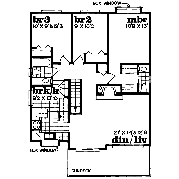 Traditional Floor Plan - Upper Floor Plan #47-143