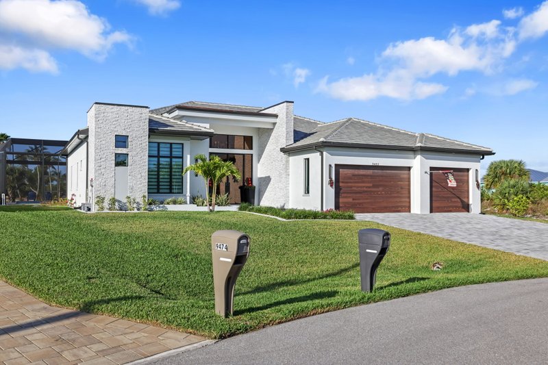 House Blueprint - Exterior - Front Elevation 4 for Contemporary House Plan #930-533 - 3 bed, 3 bath