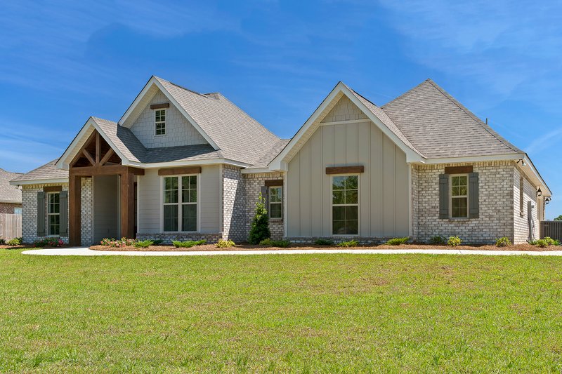 Home Plan - Exterior - Front Elevation 4 for Traditional House Plan #430-286 - 4 bed, 2.5 bath