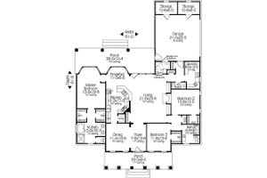 Southern colonial style house plan, main level floor plan