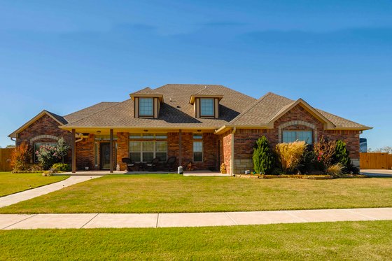 Exterior - Front Elevation for Traditional House Plan #65-397 - 3 bed, 2 bath