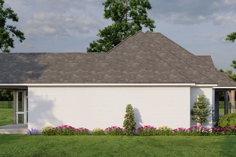 Dream House Plan - Exterior - Other Elevation 4 for Traditional House Plan #923-394 - 3 bed, 2.5 bath