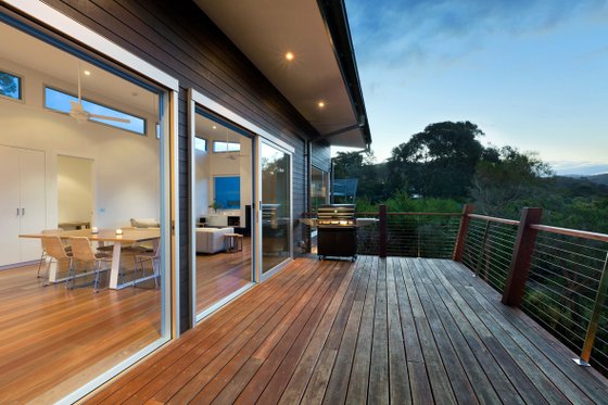 Photo 4 for Modern House Plan #496-21 - 3 bed, 2.5 bath