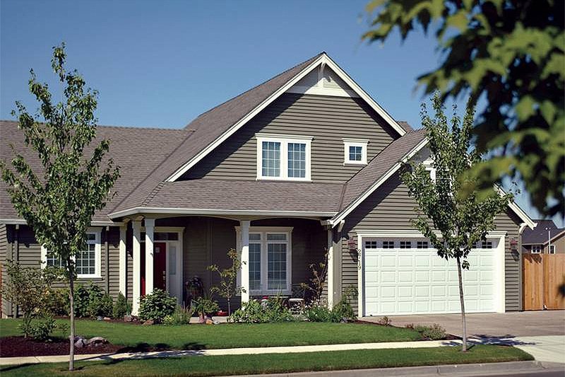 House Design - Front View - 2100 square foot Craftsman home