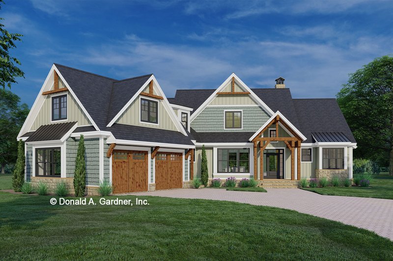 Dream House Plan - Craftsman Exterior - Front Elevation Plan #929-1141
