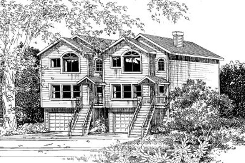 Traditional Style House Plan - 3 Beds 2.5 Baths 2740 Sq/Ft Plan #303-122