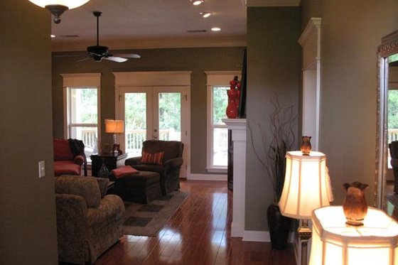 Photo 3 for Country House Plan #21-192 - 4 bed, 3 bath