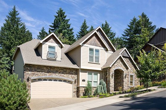 Front View - 2600 square foot Traditional Home