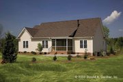 Traditional Style House Plan - 3 Beds 2 Baths 1486 Sq/Ft Plan #929-58 