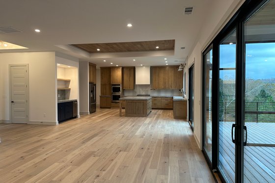 Interior - Kitchen for Farmhouse House Plan #437-135 - 4 bed, 3.5 bath