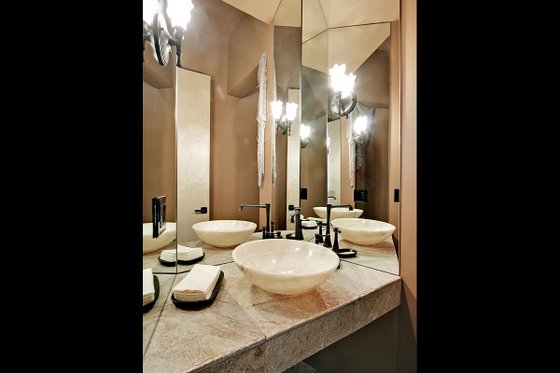 Interior - Bathroom for Modern House Plan #132-221 - 4 bed, 4.5 bath