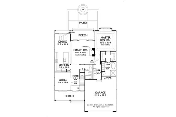 Floor Plan - Main Floor for Cottage House Plan #929-1137 - 3 bed, 3 bath