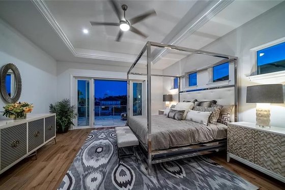 Interior - Master Bedroom for Beach House Plan #548-54 - 4 bed, 4.5 bath