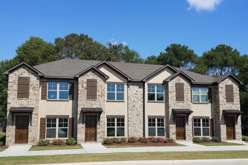 Home Plan - Traditional Exterior - Front Elevation Plan #17-2468