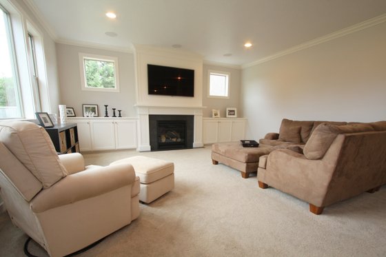 Photo 6 for Craftsman House Plan #124-940 - 3 bed, 2.5 bath