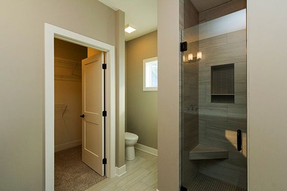 Interior - Master Bathroom for Ranch House Plan #70-1458 - 2 bed, 2 bath