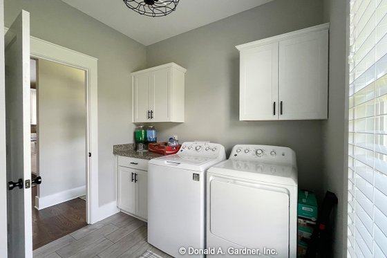 Interior - Laundry for Cottage House Plan #929-1129 - 3 bed, 2.5 bath