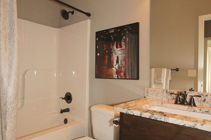 Home Plan - Interior - Bathroom for Mediterranean House Plan #20-2174 - 3 bed, 2 bath