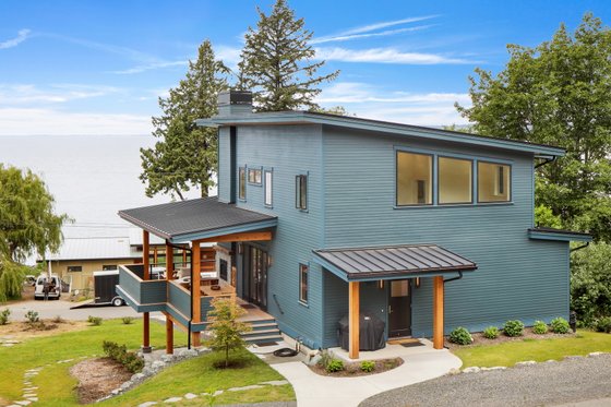 Photo 21 for Contemporary House Plan #1070-7 - 3 bed, 3 bath