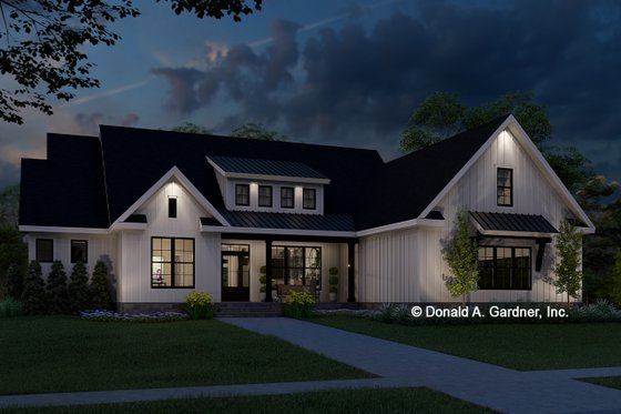 Exterior - Front Elevation 3 for Ranch House Plan #929-1191 - 4 bed, 2.5 bath